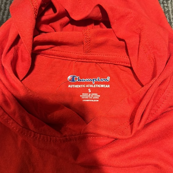 Champion boys t-shirt with hood size s (7) - Picture 2 of 2